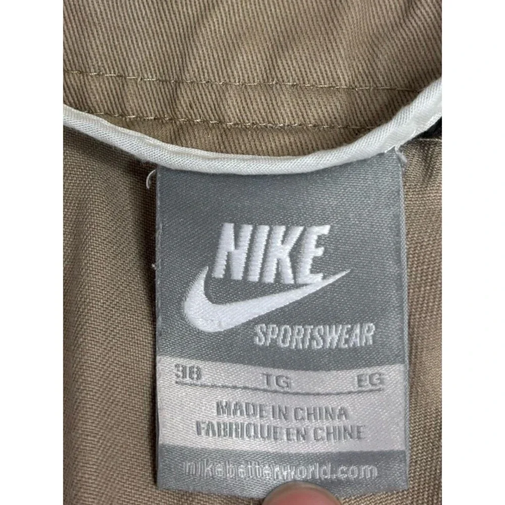 Nike Men's Tan brown Cargo Shorts logo Zipper Pocket size 38